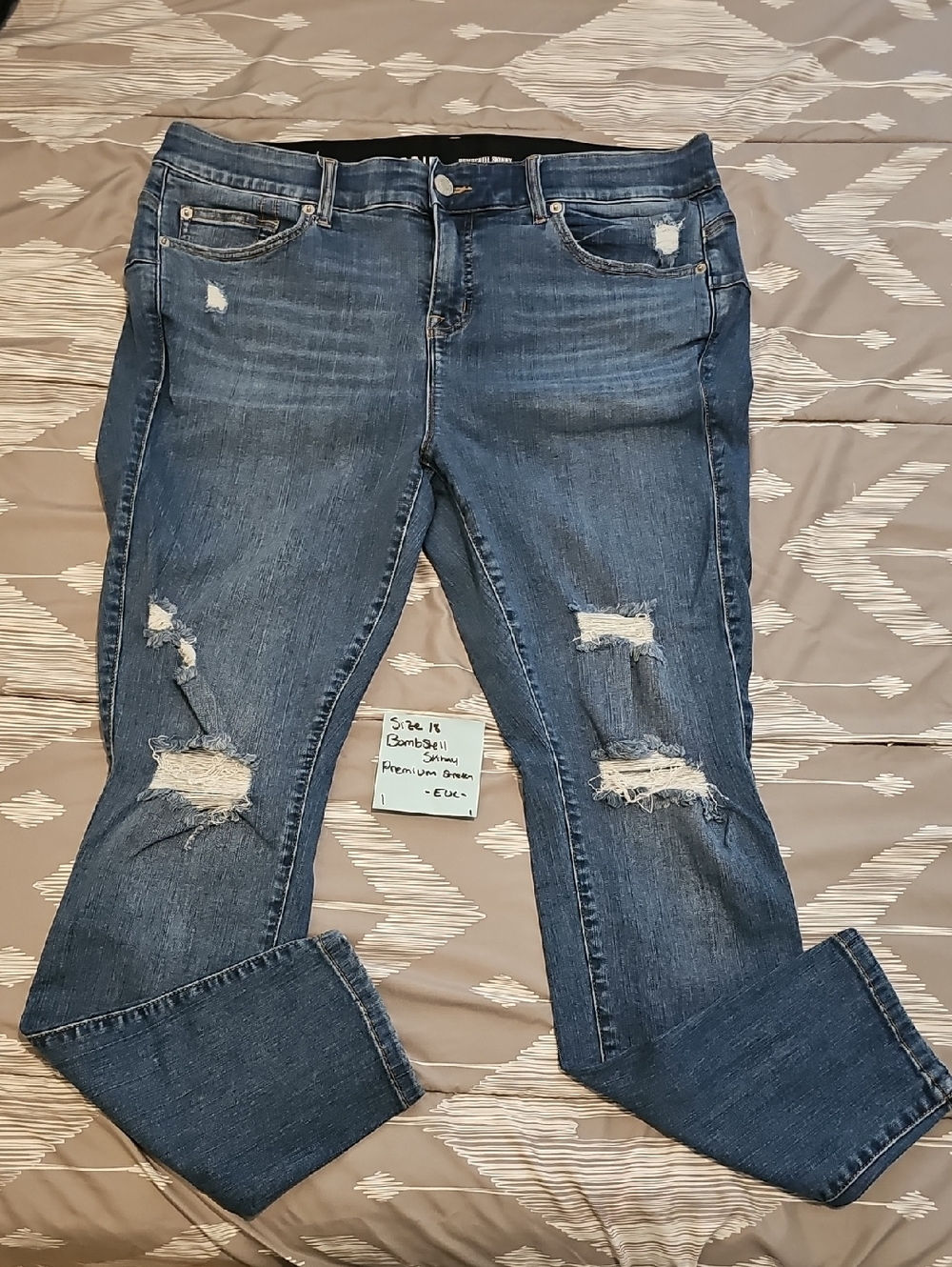 Torrid Bombshell Distressed Dark Blue Skinny Jeans